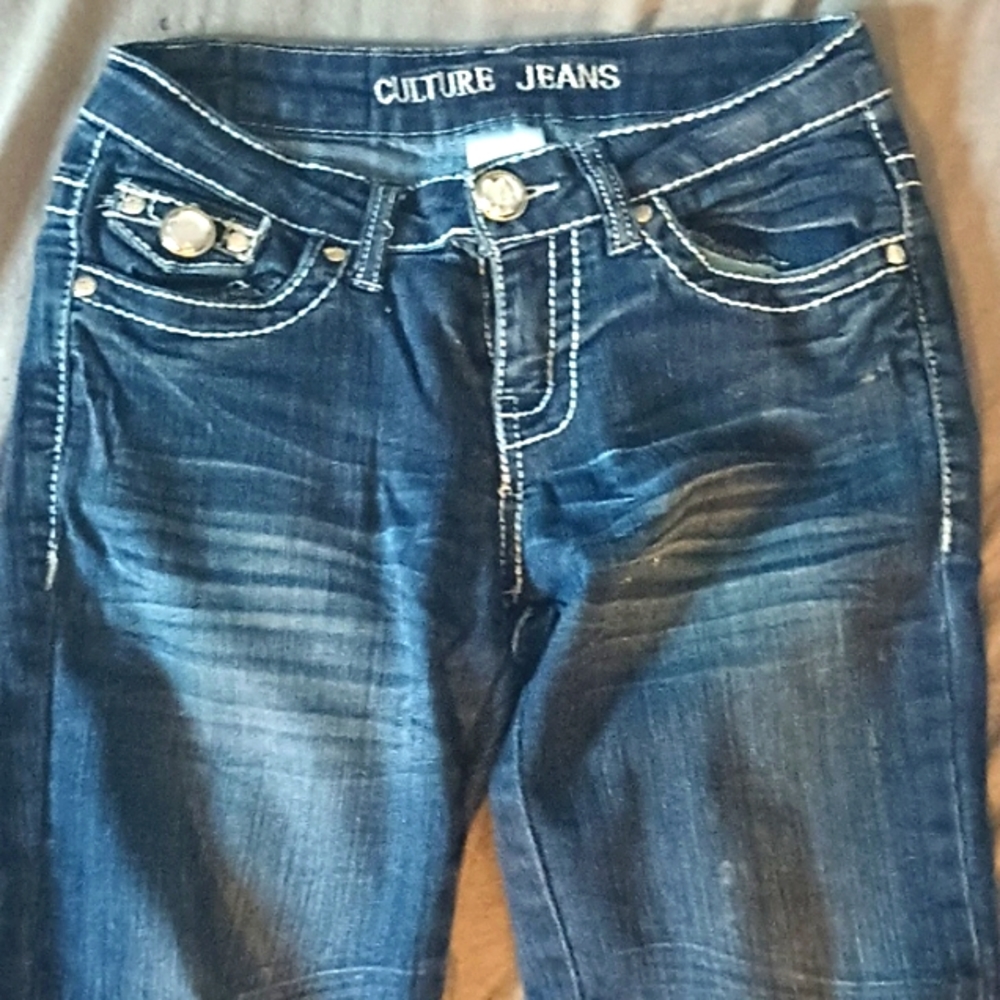 Women's jeans